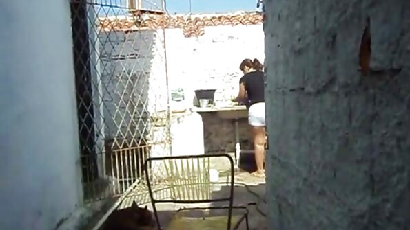 性爱金发女郎需要一个硬鸡巴
