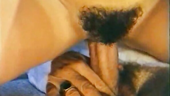 公鸡 爱 黑发 得到了 doublefucked